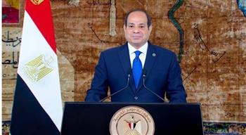   السيسي مهنئًا الشعب الروسي بعيد النصر: حضوري إلى «موسكو» تأكيد على التعاون الاستراتيجي بين البلدين