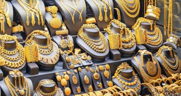 تراجع سعر جرام الذهب 400 جنيه في أسبوعين