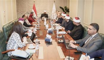   وزير الأوقاف يستقبل مديرة المركز القومي للبحوث الاجتماعية والجنائية بمقر الوزارة