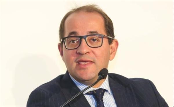 وزير المالية يوجه بتسهيل الإجراءات الجمركية لضيوف الرحمن