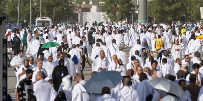 "السياحة والآثار": نتابع عمليات تفويج الحجاج لأرض الوطن وعودة 2200 حاج 