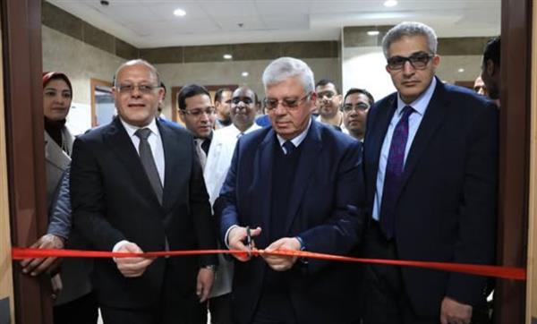 وزير التعليم العالي: منظومة المستشفيات الجامعية تحظى بدعمِ دائم من الرئيس السيسي