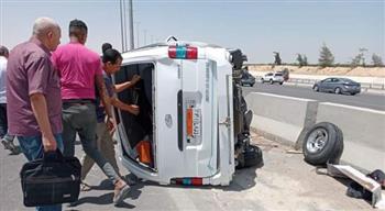   إصابة 15 شخصا إثر انقلاب ميكروباص بطريق إسكندرية الصحراوى