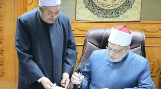 وكيل الأزهر يعتمد نتيجة الشهادتين الابتدائية والإعدادية الأزهرية