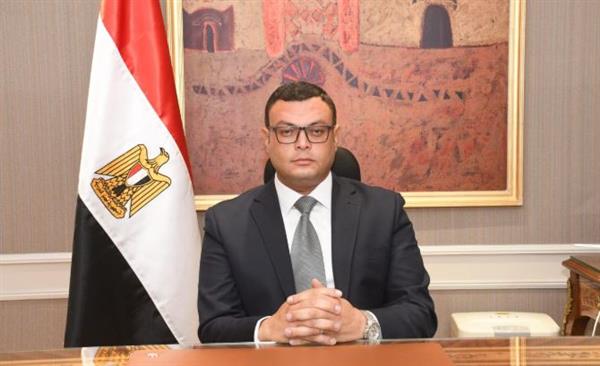 وزير الإسكان: بدء ضخ الغاز الطبيعي في منطقة الأعمال المركزية بالعاصمة الإدارية