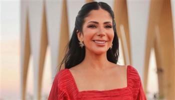 منى زكي تعود للتعاون مع كاملة أبو ذكري في "رزق الهبل"