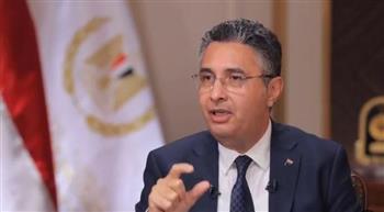   وزير التموين يعقد اجتماعا مع ممثلي شعبة المواد الغذائية 