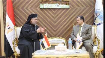   رئيس جامعة جنوب الوادي يستقبل وفد الكنيسة الكاثوليكية للتهنئة بعيد الأضحى المبارك 