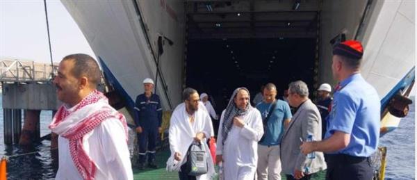 انطلاق أولى رحلات عودة حجاج الحج السياحي البري المصريين من الأراضي المقدسة