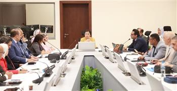   نائب وزير الصحة تعقد اجتماعا لمناقشة تنفيذ الخطة العاجلة للسكان والتنمية