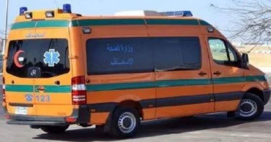 إصابة 10 أشخاص إثر حادث تصادم مينى باص وسيارة بمحور الضبعة