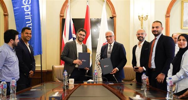 اتفاقية بين "سبرنتس التعليمية" المدعومة بالذكاء الاصطناعي والجامعة البريطانية