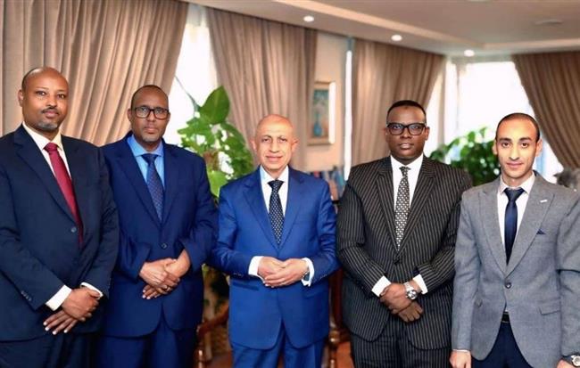 الصومال تشيد بدعم "الأكاديمية العربية" لطلابها وتتطلع لزيادة التعاون