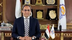   عبد الحليم " يناقش تحديات القطاع الصحي ويضع آليات للنهوض بالخدمات الطبية بقنا 