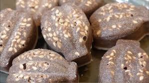 الخروب.. الحلوى الصحية التي تنافس الشوكولاتة