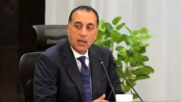 فى ظل الأحداث الأخيرة بالمنطقة: رئيس الوزراء يتابع خطة توفير مخزون مطمئن من المواد البترولية والغاز الطبيعي