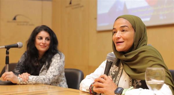 العدَّاءة ومتسلقة الجبال منال رستم تحاضر في مكتبة الإسكندرية