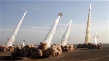   مسؤول إيراني: طهران ستكثف الهجمات على إسرائيل.. واستهداف أي قواعد إقليمية تدافع عنه
