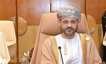   وزير الخارجية العماني يجري اتصالات بنظرائه سعيا لاحتواء التوتر بالمنطقة