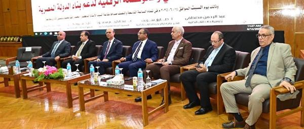 جامعة جنوب الوادي تشارك في الملتقى العلمي الثاني لوحدة البرامج المهنية بجامعة أسيوط