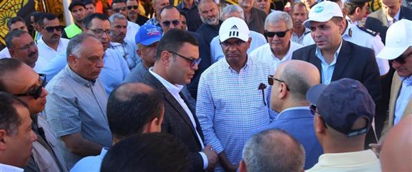من الإسكندرية لكفر الشيخ ماذا فعل وزير الإسكان ؟