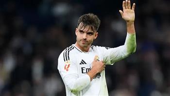   ريال مدريد يُمدد عقد راؤول أسينسيو حتى عام 2031