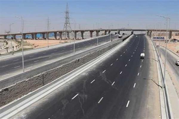 غلق كلى بطريق الواحات لتركيب كمرة معدنية بكوبرى زويل ضمن مشروع الأتوبيس الترددى