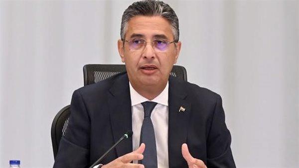 "فاروق>: توسعنا في استيراد القمح من 3 إلى 22 دولة لدعم الأمن الغذائي