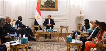   رئيس الوزراء يلتقي الرئيس التنفيذي لمؤسسة التمويل الدولية 
