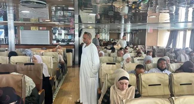 وزير السياحة يوجه بسرعة إنهاء ترتيبات عودة حجاج الحج السياحي البري من الأراضي المقدسة