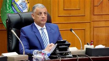 محافظ الإسماعيلية يبحث احتياجات المواطنين من مياه الشرب