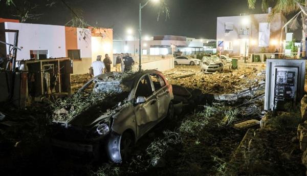 إعلام الاحتلال: ارتفاع عدد قتلى الهجوم الإيراني إلى 8 بعد العثور على 3 جثث في حيفا