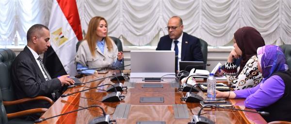وزير العمل يبحث مع "الأكاديمية الوطنية للتدريب" الملفات المستقبلية