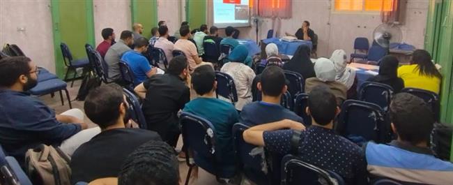 "طب سوهاج" تنظم دورة تدريبية متقدمة في الحالات الحرجة لتأهيل أطباء الباطنة