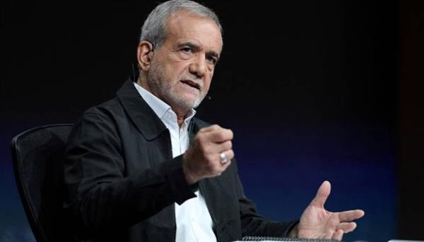 الرئيس الإيراني: إذا لم تكبح أمريكا جماح إسرائيل فستضطر طهران للرد بقوة أكبر