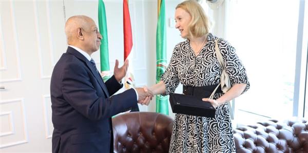 سفيرة سلوفاكيا تزور الأكاديمية العربية للعلوم والتكنولوجيا