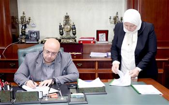   محافظ بني سويف يعتمد نتيجة امتحانات الشهادة الإعدادية 
