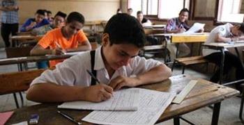   محافظ جنوب سيناء يعتمد نتيجة الشهادة الإعدادية بنسبة نجاح 80.5%