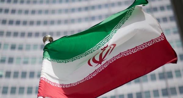 إيران تتوعد بالرد على أمريكا إذا ثبت تورطها في الهجمات الإسرائيلية