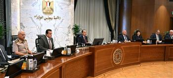   مدبولى يطمئن المواطنين: لدينا احتياطيات استراتيجية من السلع بما يكفي حاجة الاستهلاك المحلي
