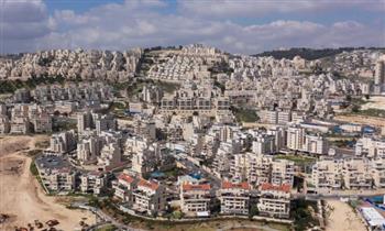   محافظة القدس: الاحتلال يستغل التوتر الإقليمي لتوسيع الاستيطان وعزل المدينة