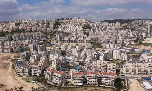 محافظة القدس: الاحتلال يستغل التوتر الإقليمي لتوسيع الاستيطان وعزل المدينة