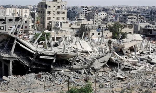 استُشهاد وإصابة 27 فلسطينيا بينهم طفل في قصف إسرائيلي بوسط غزة