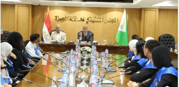 محافظ الجيزة يعقد اجتماعًا لمتابعة آليات تنفيذ الخطة الاستثمارية 2025 / 2026