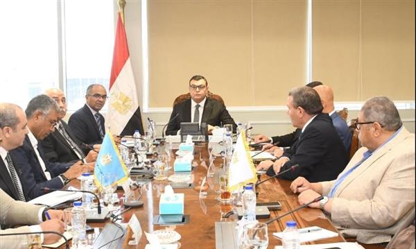 ننشر الخطة الاستراتيجية  لتحلية مياه البحر بالساحل الشمالي الغربي
