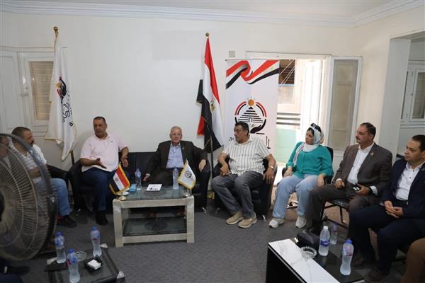 أمانة "الجبهة الوطنية" بالقليوبية تعقد اجتماعًا تنظيميًا لمناقشة خطة العمل
