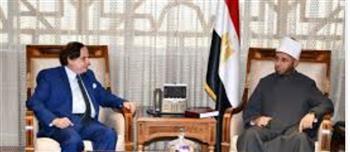   وزير الأوقاف يستقبل أمين اتحاد الجامعات العربية وأمين المجلس العربي للمسئولية المجتمعية