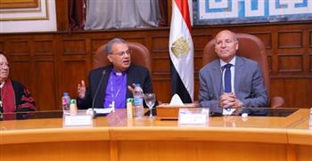   رئيس الطائفة الإنجيلية يلتقي محافظ القاهرة للتهنئة بعيد الأضحى المبارك