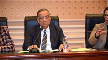   سياسيون وإعلاميون روس وعرب على مائدة حوار "روسيا والعالم العربي وصنع القرار" 