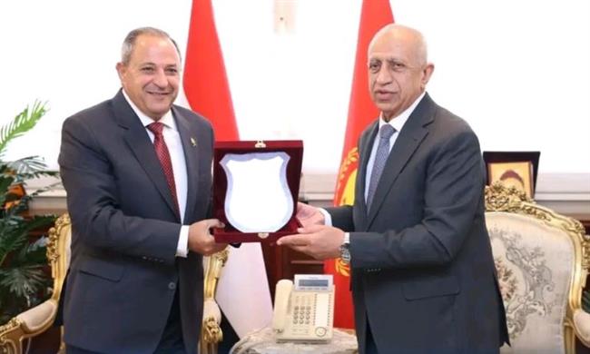 محافظ بورسعيد يستقبل رئيس الأكاديمية العربية للعلوم والتكنولوجيا والنقل البحري